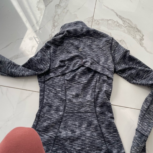 Lululemon zip up jacket - Picture 2 of 2